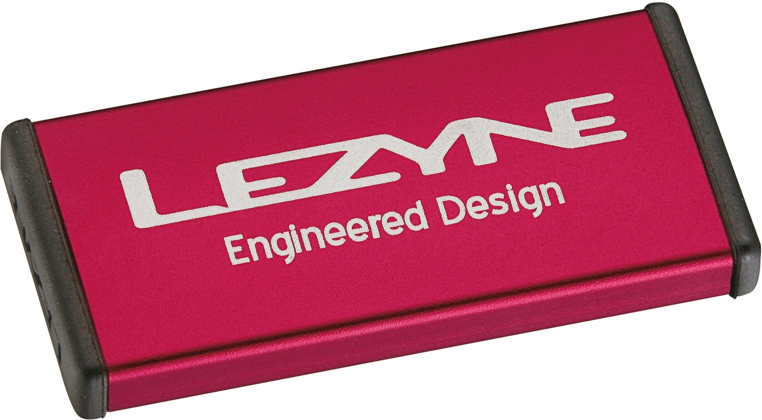 Lezyne Fahrrad Flickzeug Reparaturset Metall Rot – Alubox mit Flicken & Werkzeug