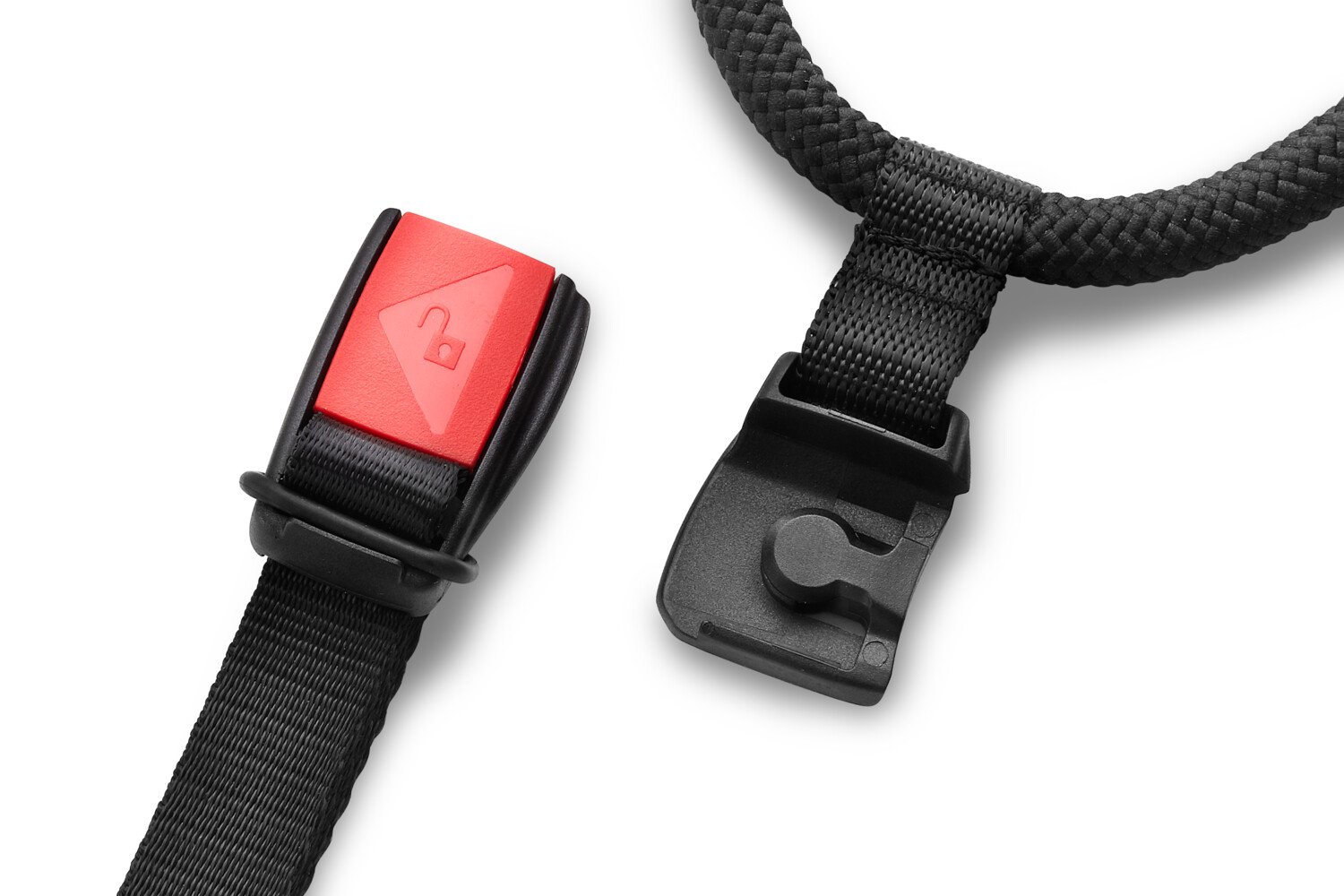 Fidlock®-Magnetverschluss Mit dem kindgerechten Magnetverschluss können die Kids ihren Helm sicher schließen und öffnen, sogar einhändig und mit Handschuhen.